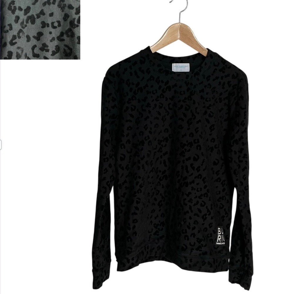 Burn Boot Camp Love Yourself Black Leopard Velour Prinnt Crewneck Pullover XS
